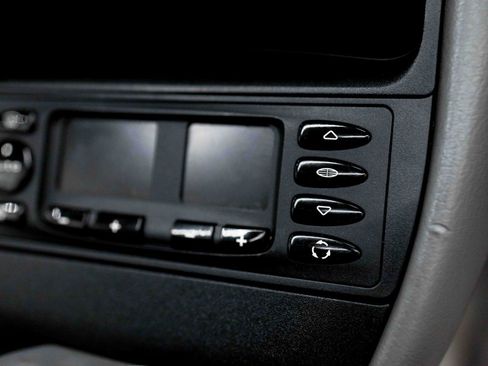 Used 2001 Porsche Boxster RWD image 61