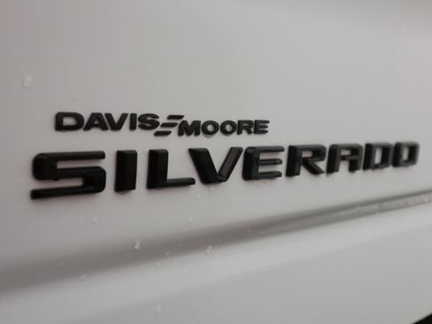 Used 2023 Chevrolet Silverado 1500 LT Trail Boss w/ Protection Package image 36