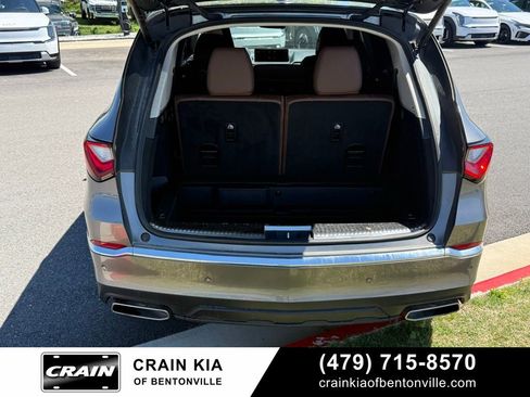 Used 2024 Acura MDX SH-AWD w/ Advance Package image 7