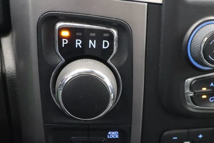 Used 2022 RAM 1500 Classic SLT w/ Electronics Group AWD/4WD image 35