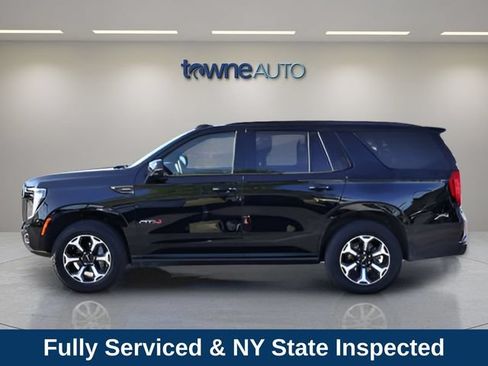 Used 2025 GMC Yukon AT4 Ultimate AWD/4WD image 2