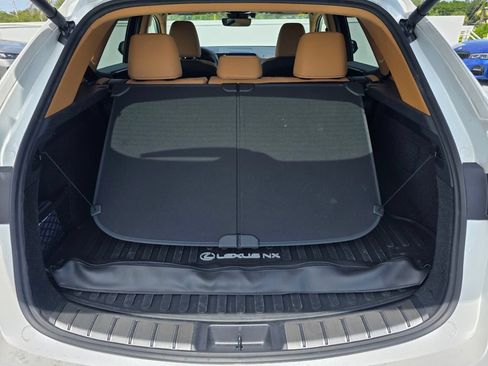 Used 2025 Lexus NX 250 FWD w/ Accessory Package (Z2) image 16