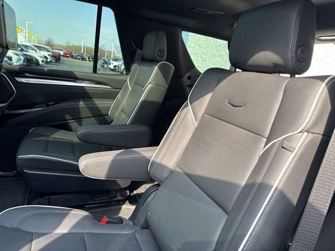 Used 2025 Cadillac Escalade Premium Luxury w/ Touring Package image 11