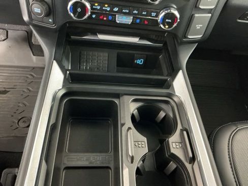 Certified 2025 Ford F450 Platinum w/ FX4 Off-Road Package image 23