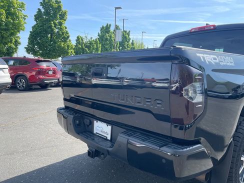 Used 2020 Toyota Tundra Limited w/ Limited Premium Package AWD/4WD image 14