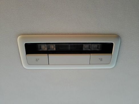 Used 2024 MAZDA CX-90 Plug-In Hybrid w/ Preferred image 36