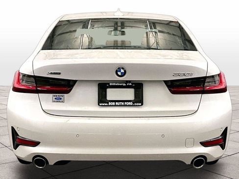 Used 2022 BMW 330i xDrive Sedan w/ Driving Assistance Package image 4