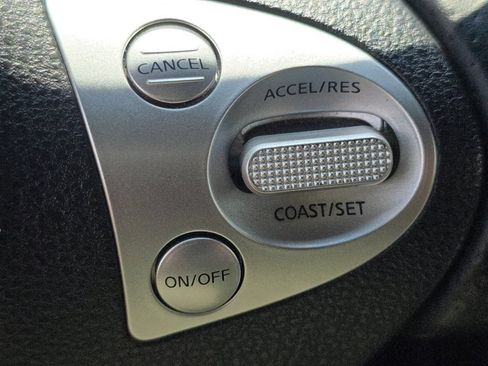 Used 2010 Nissan 370Z Touring RWD image 8