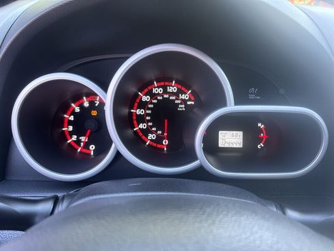 Used 2009 Toyota Matrix XRS image 38