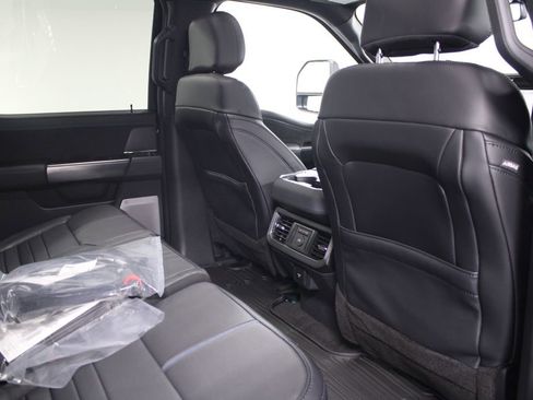 New 2026 Ford F350 Platinum image 35