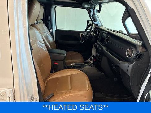 Used 2020 Jeep Wrangler Unlimited Sahara AWD/4WD image 8