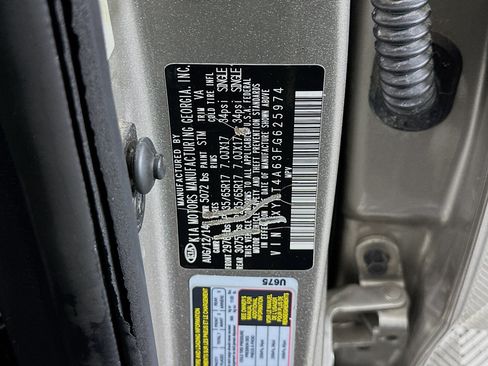 Used 2015 Kia Sorento LX FWD image 12