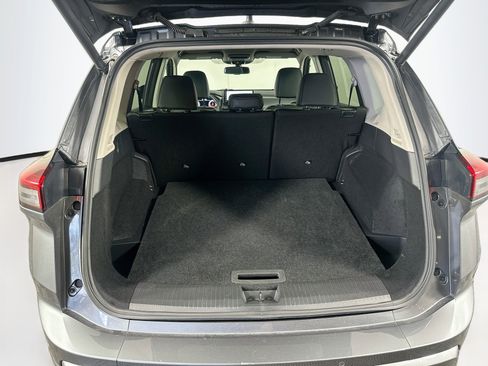 Used 2026 Nissan Rogue SL FWD image 27