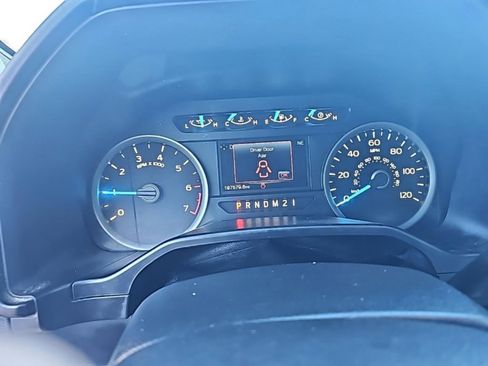 Used 2017 Ford F150 XLT w/ Equipment Group 302A Luxury image 22