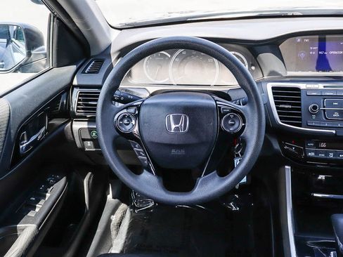 Used 2017 Honda Accord LX image 18