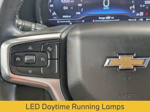 Used 2023 Chevrolet Suburban LT image 18