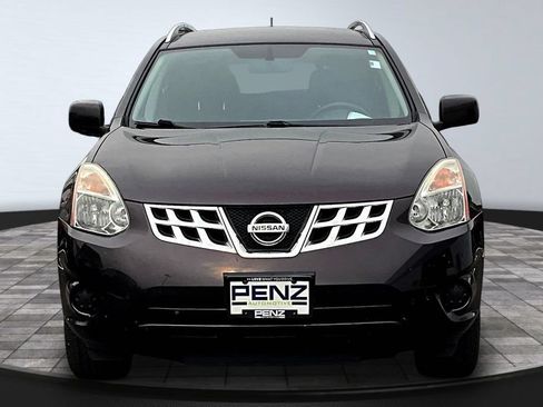 Used 2011 Nissan Rogue SV AWD/4WD image 2