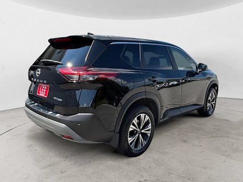 Used 2023 Nissan Rogue SV AWD/4WD image 6