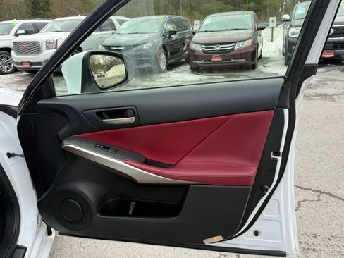 Used 2019 Lexus IS 300 F Sport w/ F Sport Package image 20