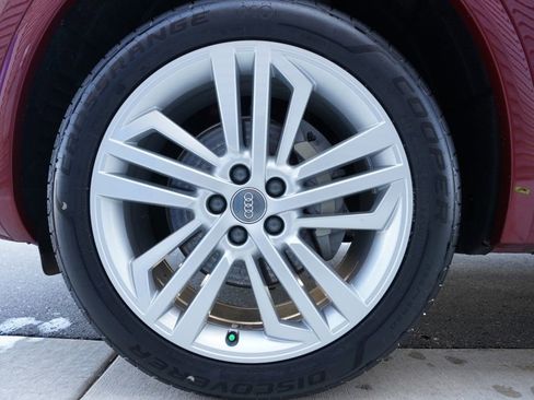 Used 2019 Audi Q5 2.0T Premium Plus w/ Premium Plus Package AWD/4WD image 31