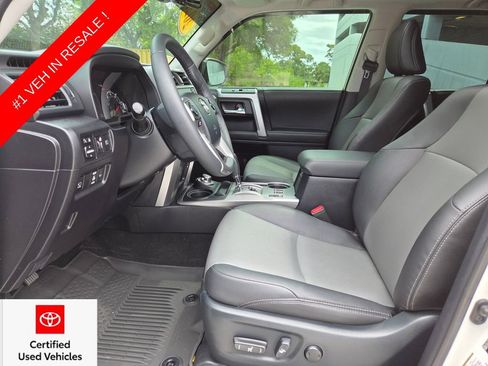 Certified 2023 Toyota 4Runner SR5 Premium w/ Moonroof Package AWD/4WD image 25