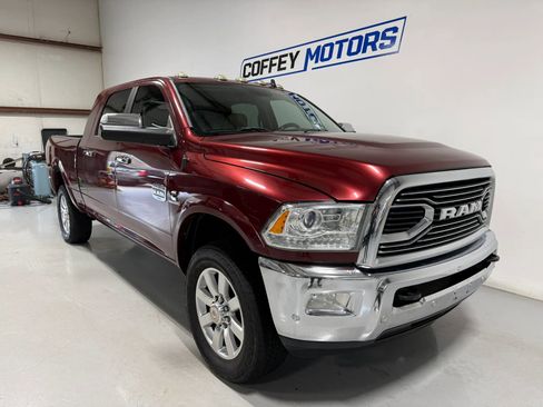 Used 2018 RAM 2500 Longhorn w/ Longhorn Southfork Package image 4