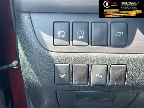 Used 2017 Toyota Highlander Limited w/ Protection Package #3 AWD/4WD image 30