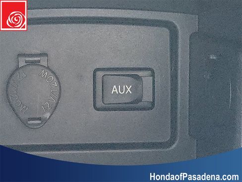 Used 2010 Toyota Camry image 15