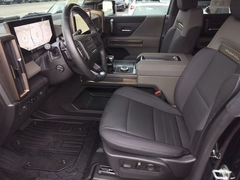 Used 2025 GMC Hummer EV 3X AWD/4WD image 19