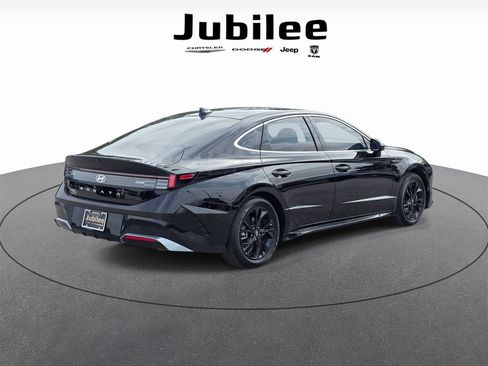 Used 2024 Hyundai Sonata SEL FWD image 5