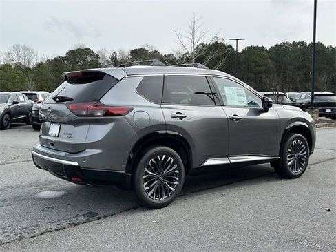 New 2026 Nissan Rogue Platinum image 8