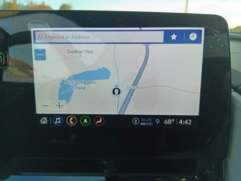 Used 2023 Chevrolet Corvette Stingray Premium Conv w/ Z51 Performance Package image 12