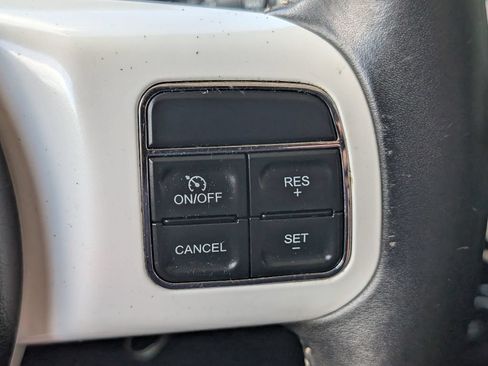 Used 2014 Jeep Wrangler Sahara AWD/4WD image 12