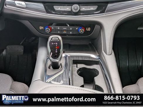 Used 2021 Buick Enclave Preferred w/ LPO, Floor Liner Package FWD image 18