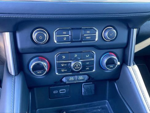 Used 2024 Chevrolet Suburban LS w/ Driver Alert Package image 30