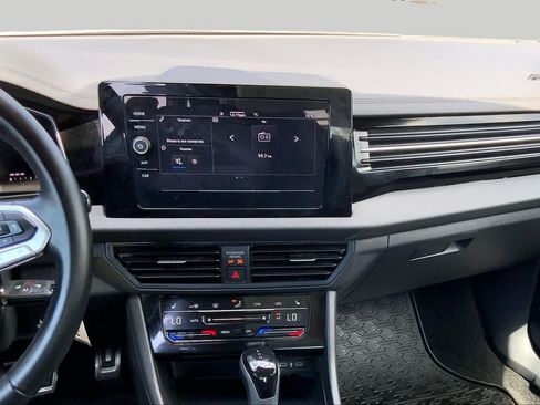 Used 2025 Volkswagen Jetta Sport FWD image 7