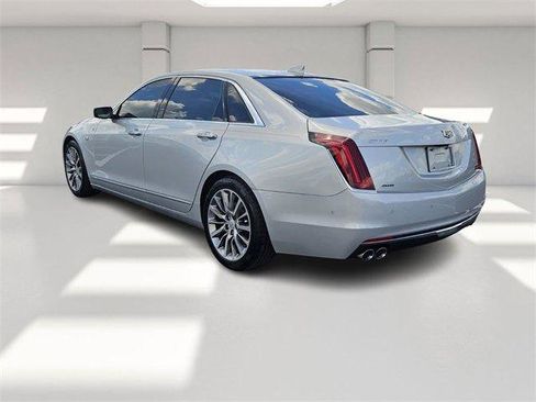 Used 2016 Cadillac CT6 Luxury image 3