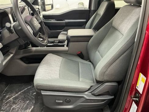 New 2026 Ford F250 XLT w/ XLT Premium Package AWD/4WD image 16