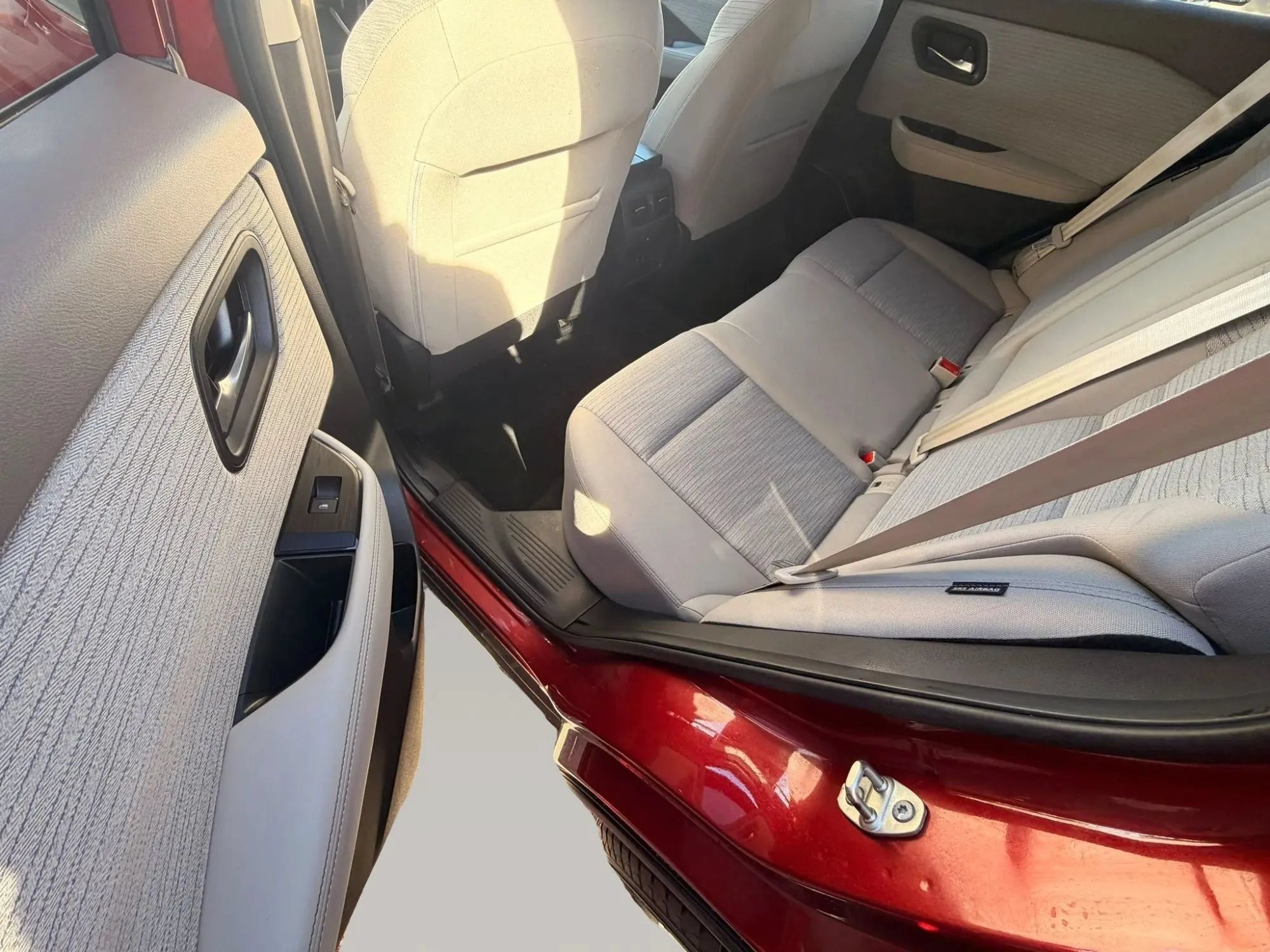 Used 2021 Nissan Rogue SV AWD/4WD image 8