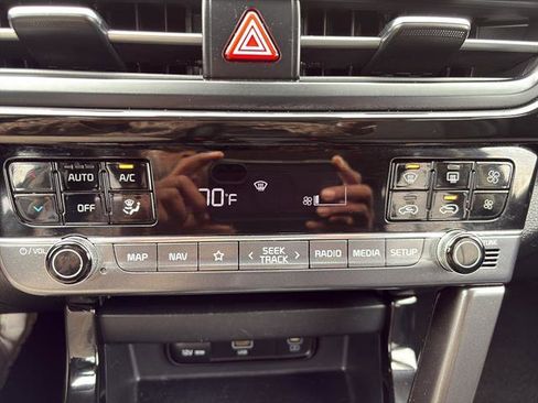 Used 2024 Kia Seltos X-Line AWD/4WD image 22