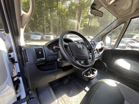 Used 2021 RAM ProMaster 2500 w/ Interior LED Lighting Group FWD image 14
