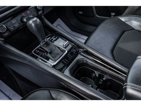 Used 2022 Jeep Compass Latitude w/ Sun and Sound Group AWD/4WD image 17