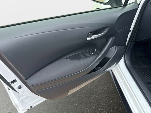 New 2026 Toyota Corolla SE FWD image 17