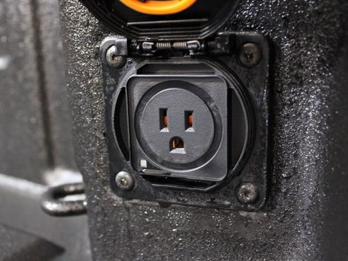 New 2026 GMC Sierra 2500 Denali w/ Denali Reserve Package image 17