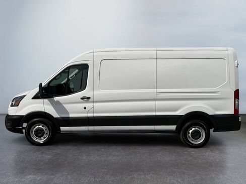 Used 2023 Ford Transit 250 Medium Roof w/ Load Area Protection Package RWD image 7