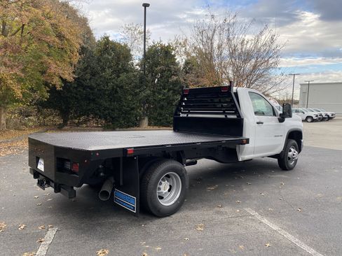 New 2025 Chevrolet Silverado 3500 W/T w/ WT Convenience Package AWD/4WD image 9