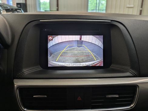 Used 2016 MAZDA CX-5 Touring w/ Bose/Moonroof Package FWD image 16