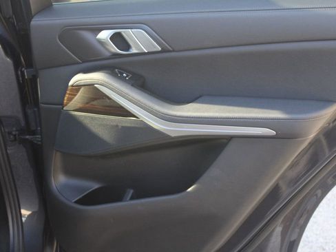 Used 2020 BMW X5 xDrive40i w/ Premium Package image 22