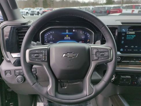 Used 2023 Chevrolet Silverado 1500 LT Trail Boss image 14