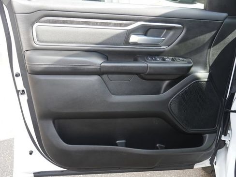Used 2022 RAM 1500 Big Horn AWD/4WD image 14